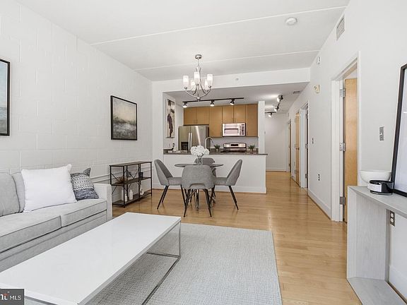 2nd image of 1529 14th St NW APT 202