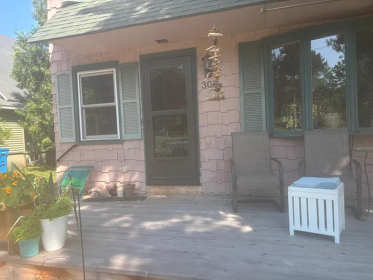 308 Waldo St — Photo 27
