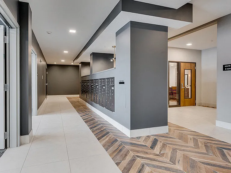 District Apartments — Photo 29