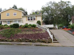 370 E 14th St, Hazleton, PA 18201