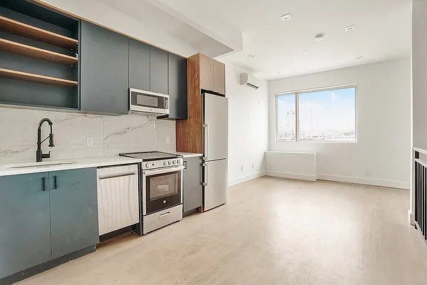 Rented by Compass | media 2