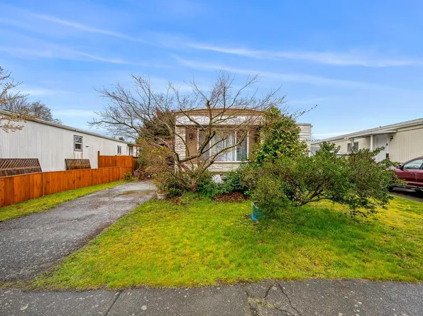 390 Cowichan Ave #19, Courtenay, BC V9N 7T4