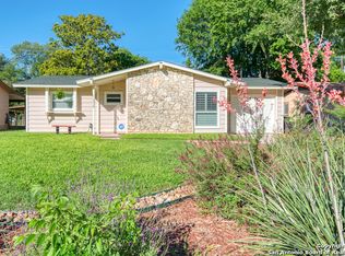 6828 Woodflame Ct, San Antonio, TX 78227