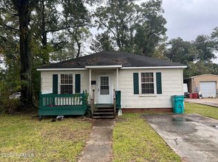 1339 Cherokee Dr, Opelousas, LA 70570