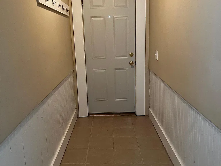 755 Watson St SW #1 — Photo 1