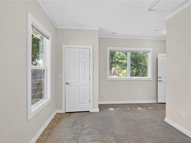 5448 Raymond Stotzer Pkwy — Photo 9