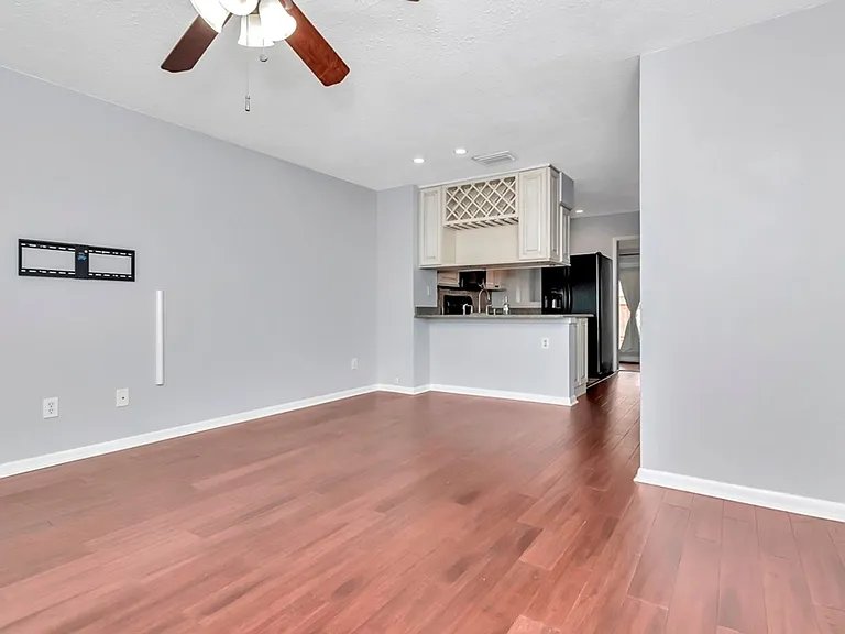 3396 W Wyoming Cir — Photo 5