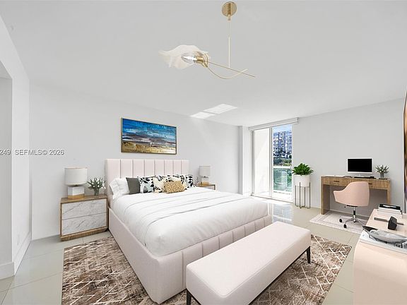 4th image of 100 Bayview Dr APT 408