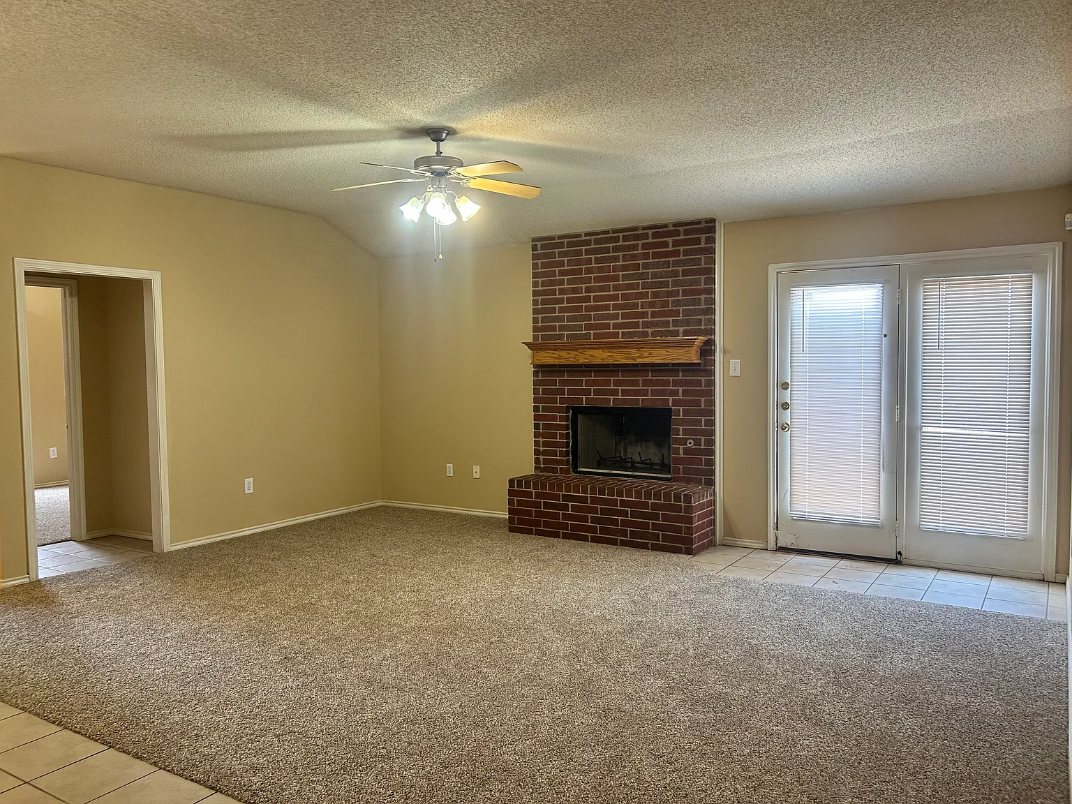 3 bed, 1694 sqft, $1,350 — Photo 4