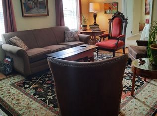 46 S Franklin St #1, Saratoga Springs, NY 12866