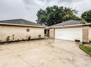 10115 Dover Hill Rd, La Porte, TX 77571