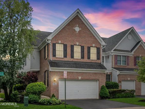 94 Deepwater Circle, Manalapan, NJ 07726