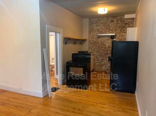 115 Main St APT 4, Winterport, ME 04496