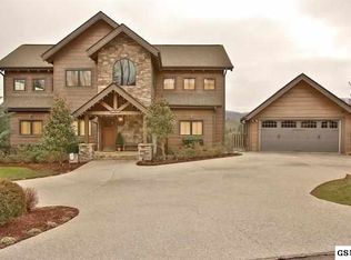 2345 Smoky Vista Way, Sevierville, TN 37862