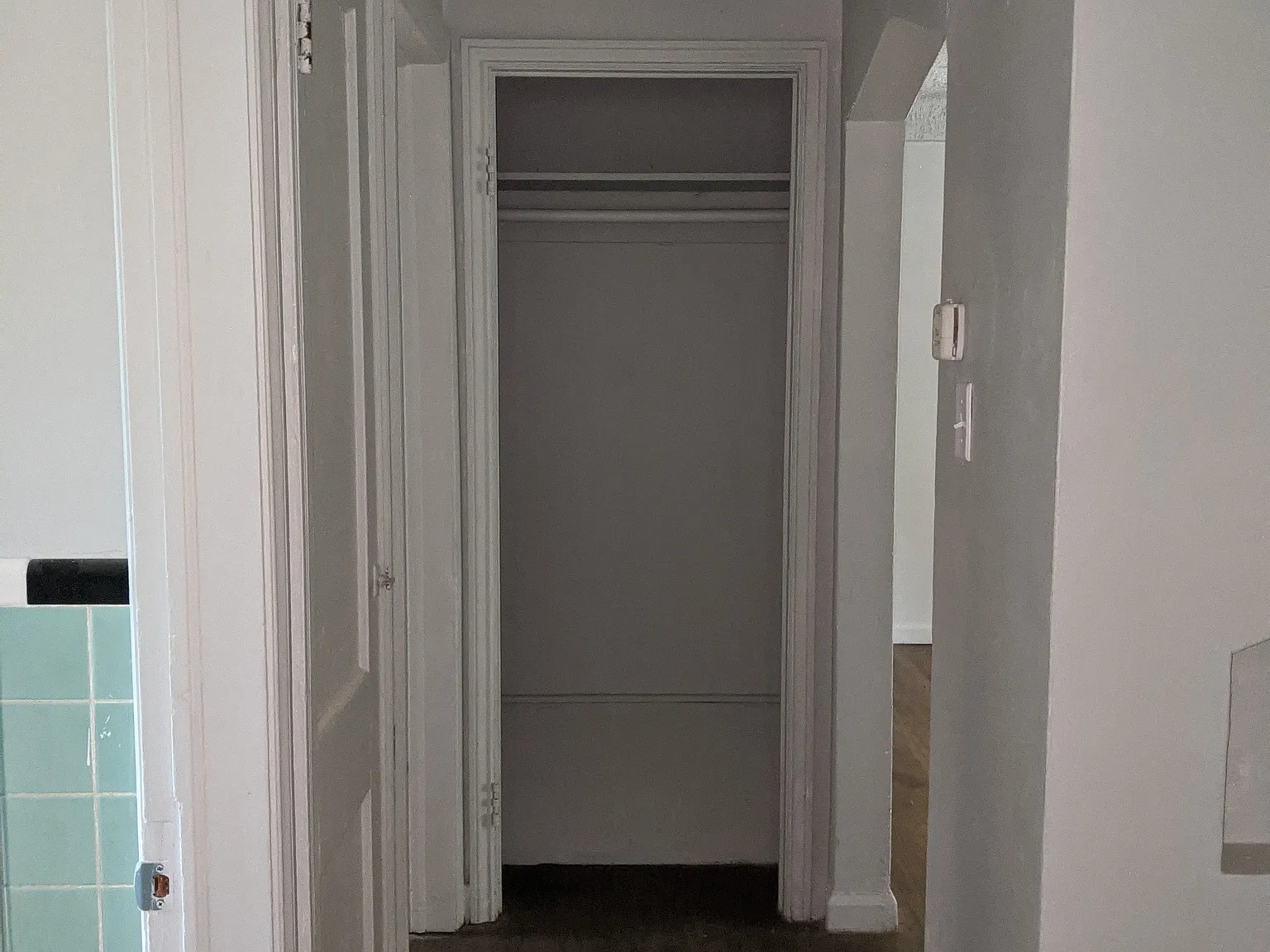 2 bed, 1200 sqft, $1,100 — Photo 2