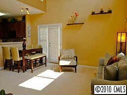 3rd image of 3002 Golden Dale Ln
