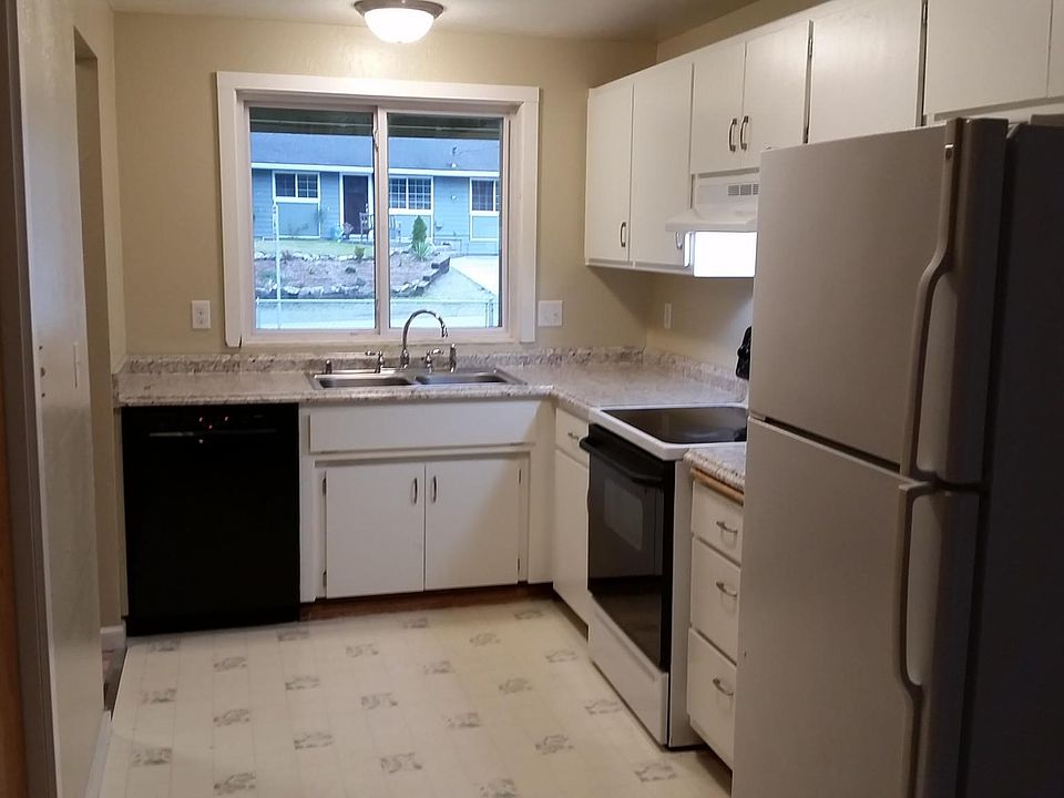 1st image of 13126 54th Dr NE