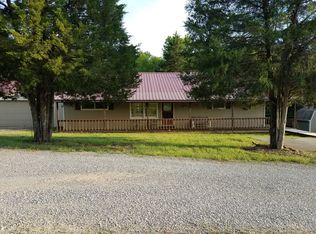 678 State Highway 145 N, Simpson, IL 62985