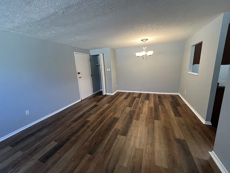 3632 Westwood Northern Blvd #26 — Photo 16