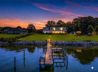 196 Landing Dr, Lancaster, VA 22503