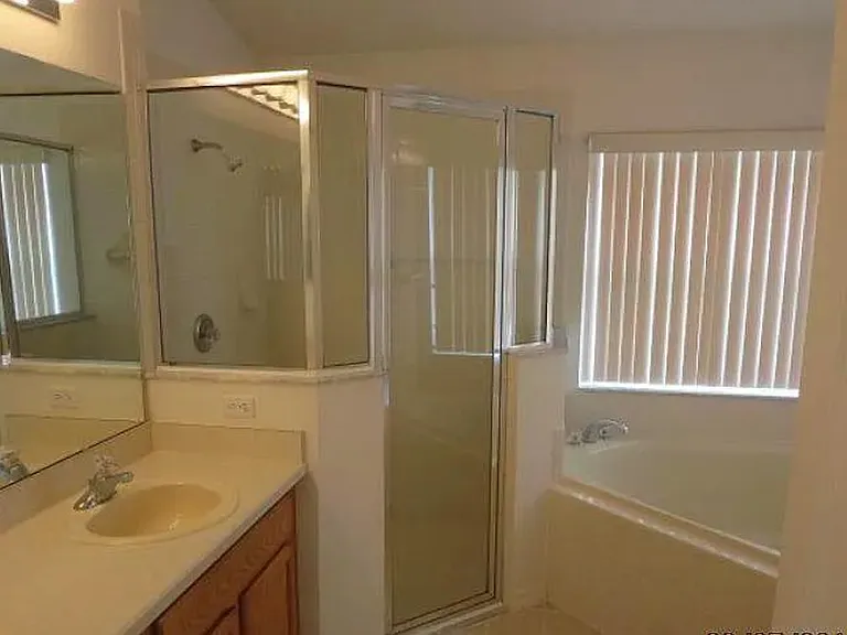 9843 Doriath Cir — Photo 12