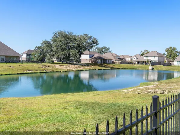 39402 Park Oak Ave, Prairieville, LA 70769