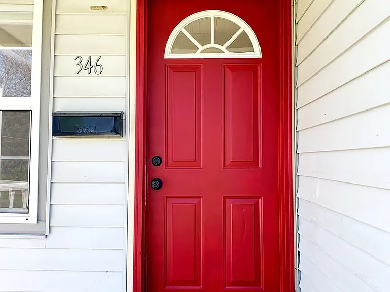 346 Virginia Ave — Photo 3