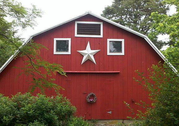4th image of 6 Acre Farm House - In Nf Wine Country