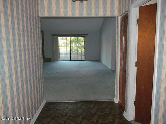5th image of 4508 Carolyn Cove Ln N