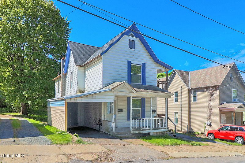 3rd image of 22 Eagle Street