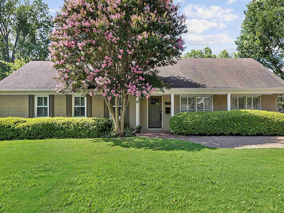 1st image of 4885 Lynbar Ave