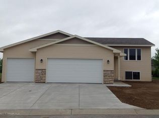 710 S Fork Pl, Kasson, MN 55944