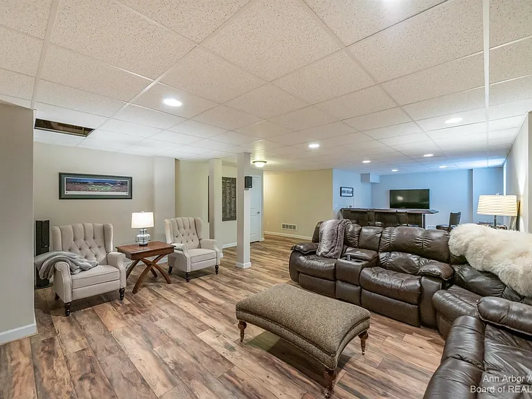 51152 E Bourne Ter — Photo 43