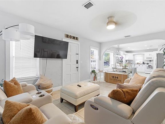 5th image of 3144 W CORDELIA STREET