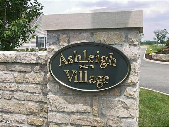 2nd image of 4832 Ashleigh Dr