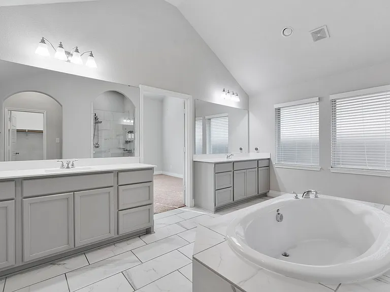 8823 Haystack Rd — Photo 25