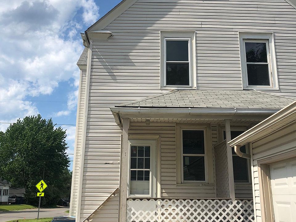 1st image of 225 W 29th St