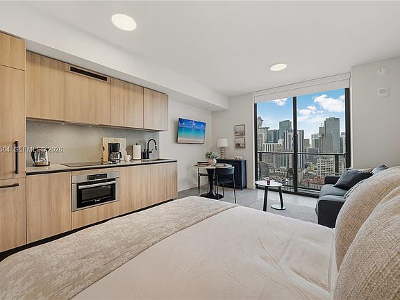 3rd image of 121 NE 5th St Unit 2604