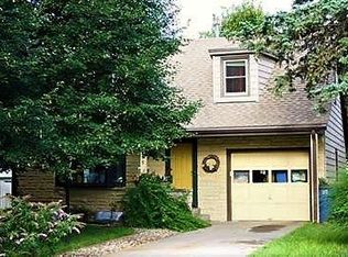 3615 S 20th St, Lincoln, NE 68502