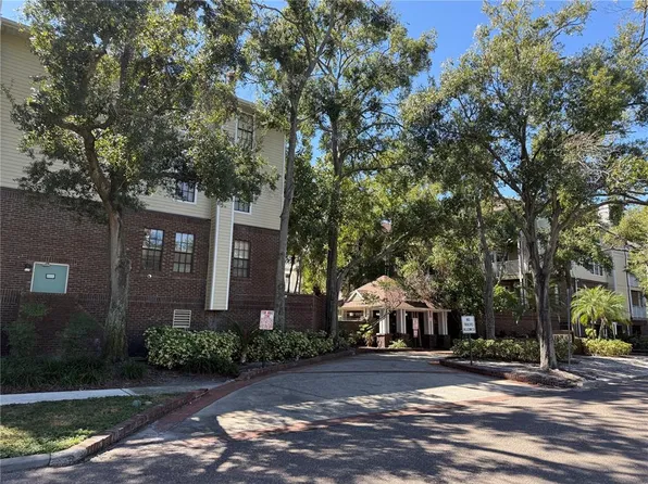 1000 W Horatio St APT 215, Tampa, FL 33606