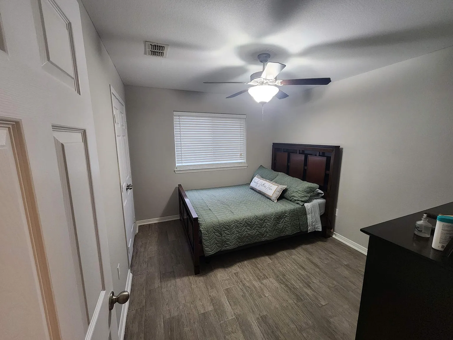 3 bed, 1331 sqft, $1,850 — Photo 4