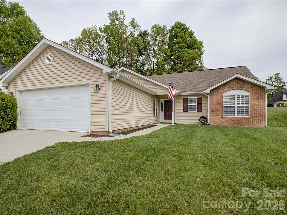 1st image of 1530 Hollythorne Dr