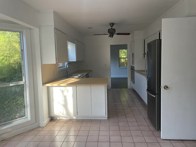 5132 Winterberry Dr — Photo 8