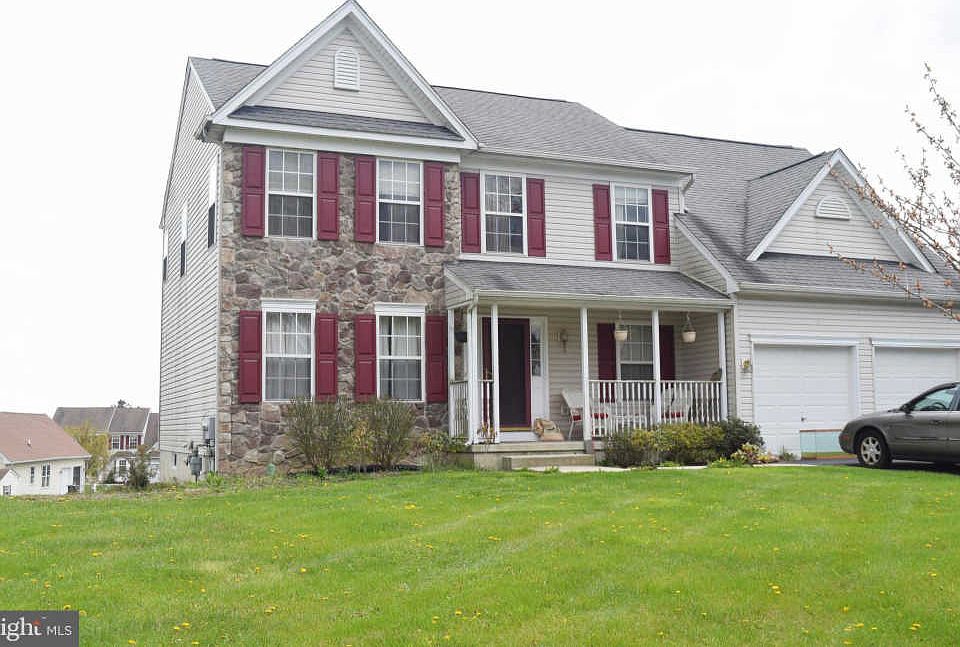 1st image of 118 Durham Dr