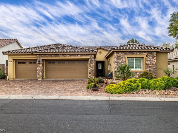 5449 E Volterra Dr, Pahrump, NV 89061