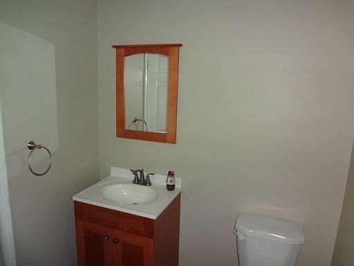 4th image of 2555 Ball Park Dr