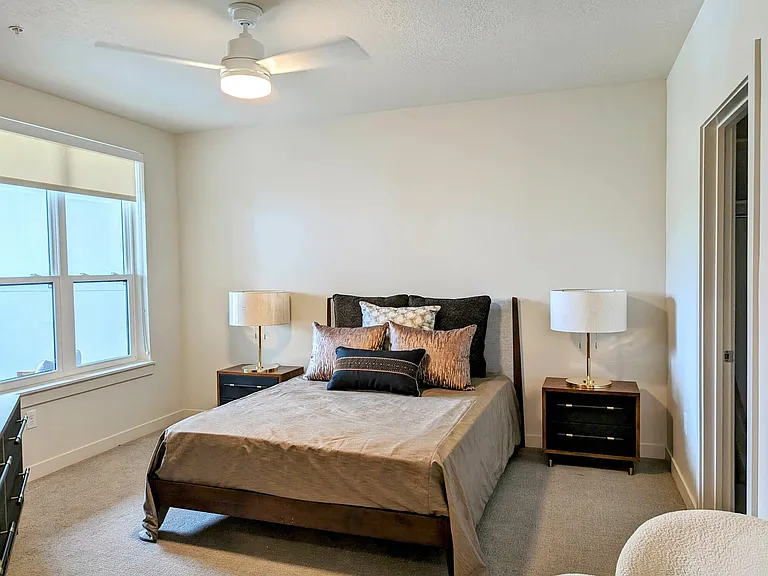 The Grandeur | Spacious Bedrooms