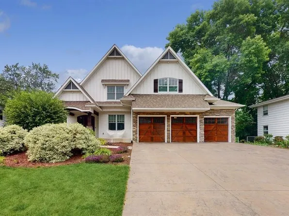 5524 Warden Ave, Edina, MN 55436
