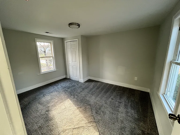 8235 Elvaton Dr — Photo 14