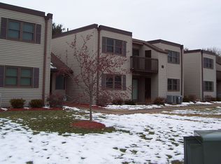 903 Twin Circle Dr, South Windsor, CT 06074